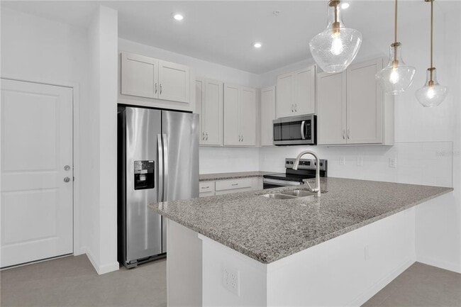 Building Photo - 9656 Peace Dr
