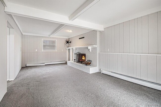 Building Photo - 13428 Sequoia Ln