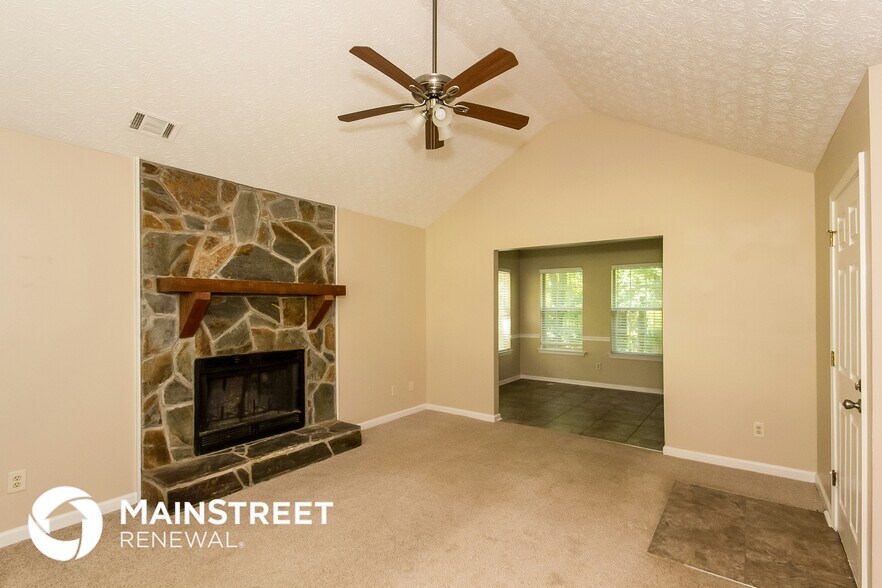 Building Photo - 40 Richmond Pl