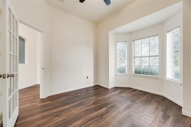 Building Photo - 8601 Wagon Trail