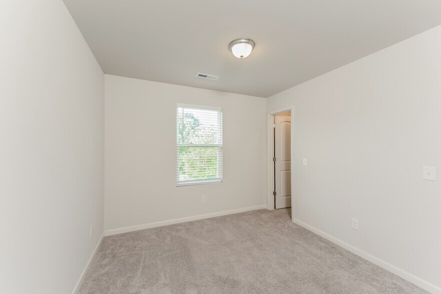 Building Photo - 4354 Shadi Green Ln