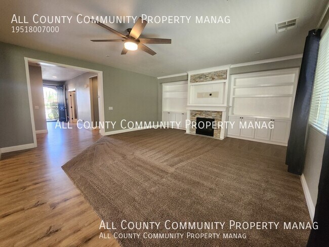 Building Photo - 25255 High Plains Ct