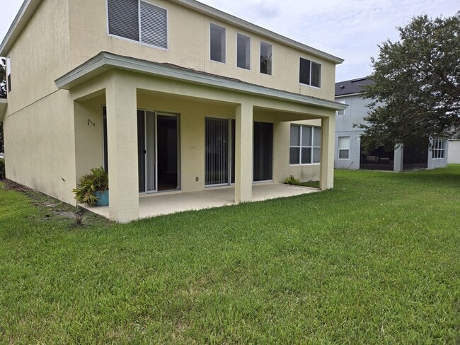 Building Photo - Beautiful home in Gated community