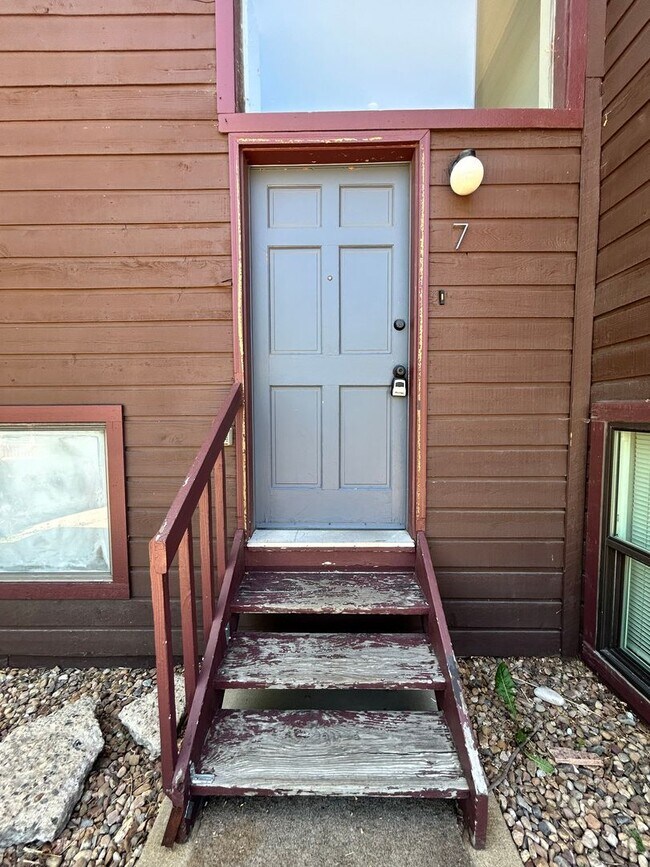 Building Photo - Hidden Gem in Downtown Boulder! 3 Bed 2 Bath Condo Available