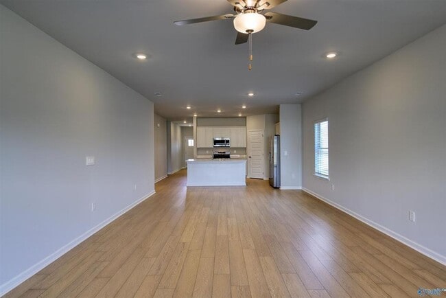 Building Photo - 244 Granby Ln