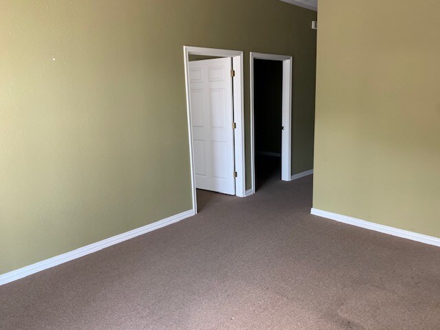 Building Photo - 3014 East US Hwy 377