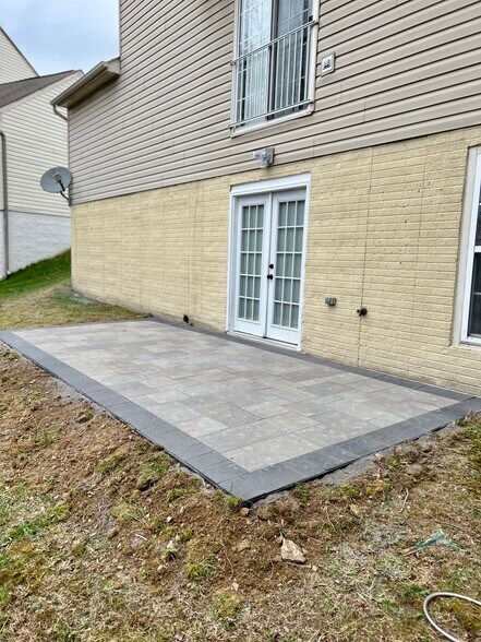 Building Photo - 3053 Pony Ridge Turn