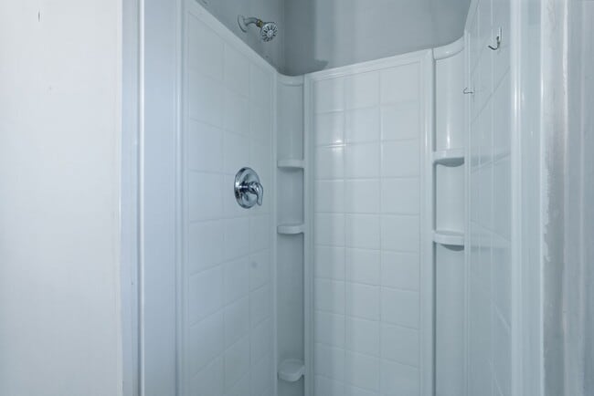 Building Photo - Ranch Style Home in Southside Savannah