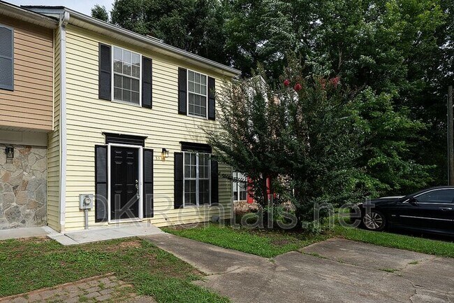 Building Photo - 3536 Kennesaw Station Dr