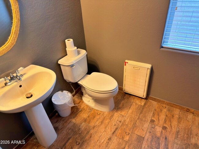 Building Photo - 43210 W Maricopa Ave