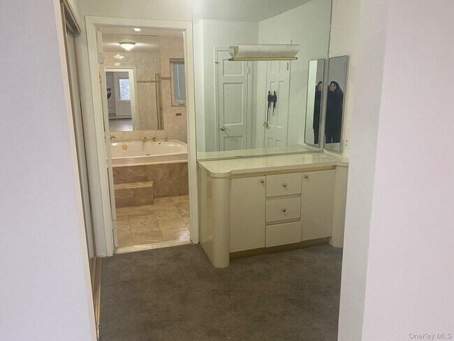 Building Photo - 723 Hungry Harbor Rd