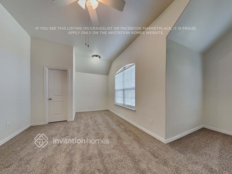 Building Photo - 1600 Quail Grove Dr