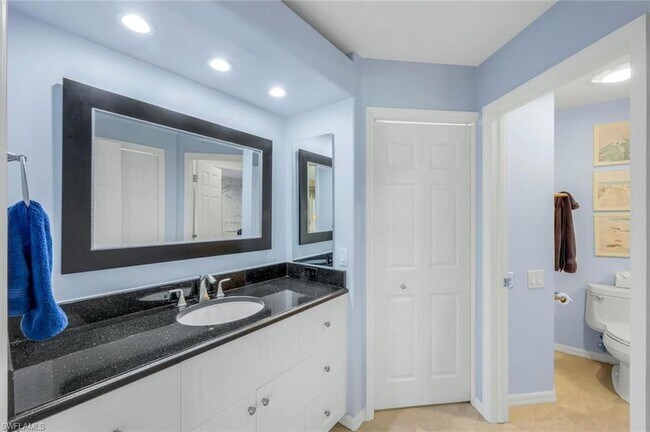 Building Photo - 13641 Worthington Way