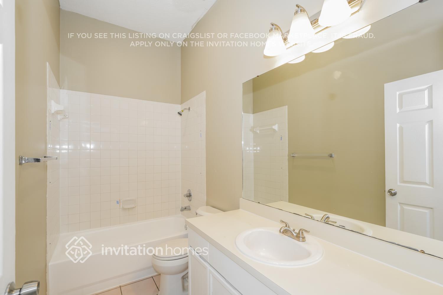 Building Photo - 4409 Blantyre Pl