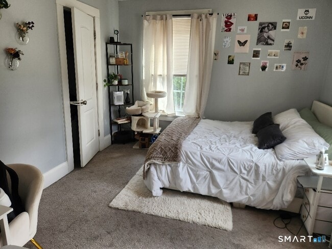 Building Photo - 249 Church St