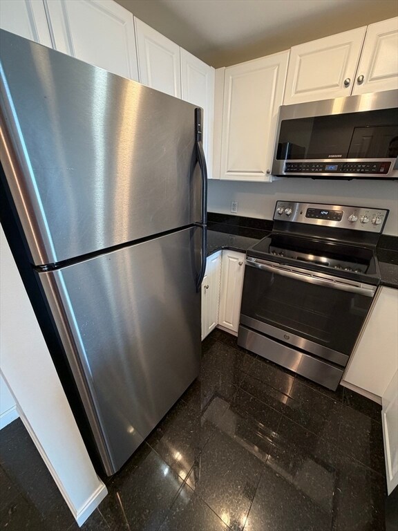 Building Photo - 8 Museum Way