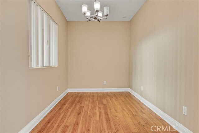 Building Photo - 12916 Moorpark St