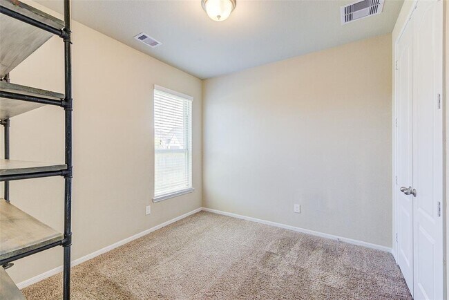 Building Photo - 29302 Wood Lily Dr