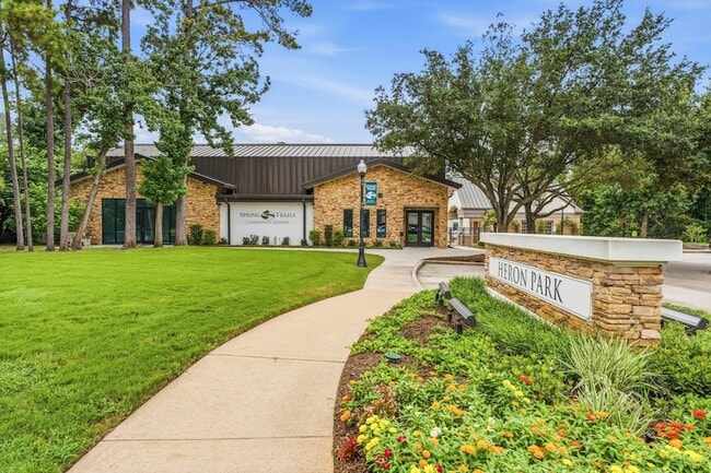 Building Photo - 27730 Geneva Hills Ln
