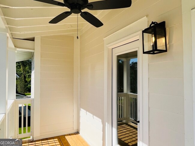Building Photo - 103 Gardenia Ln