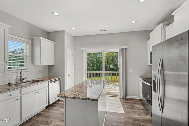 Building Photo - 43 Henhouse Ct