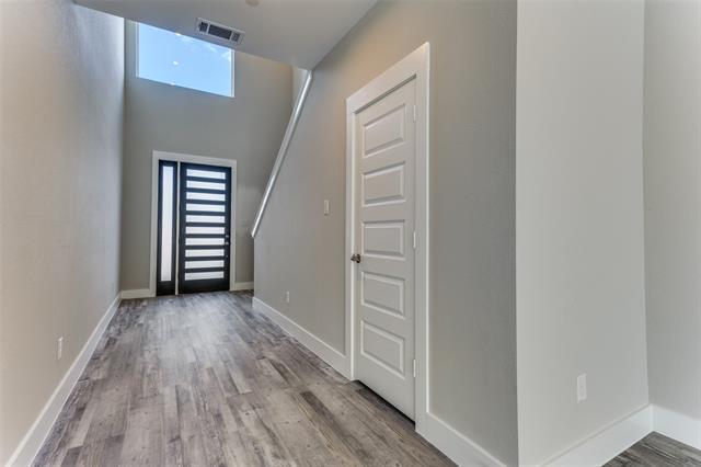 Building Photo - 3021 Mayeda Cir