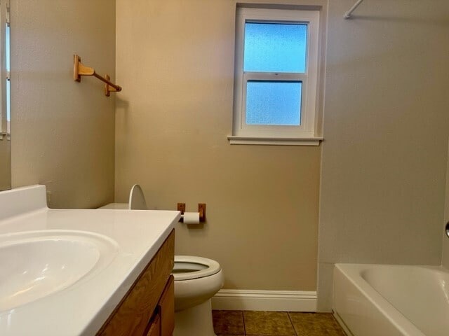 Building Photo - Beautifully Updated 4-Bedroom Home