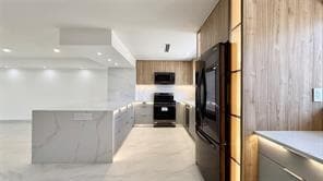 Building Photo - 3822 NE 171 St