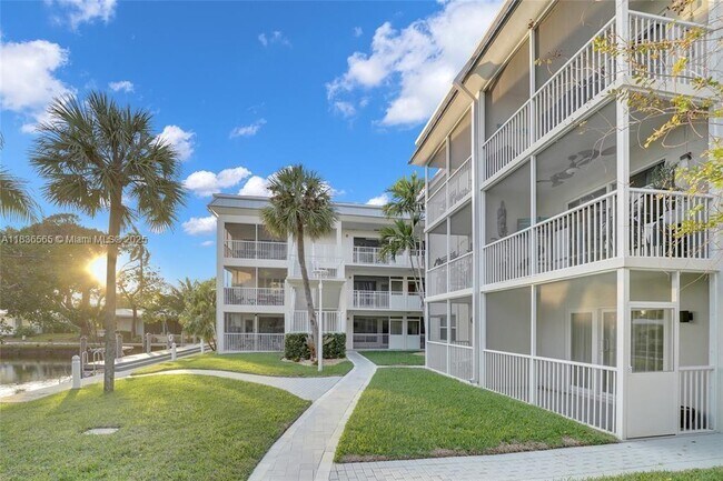 Building Photo - 1439 S Ocean Blvd