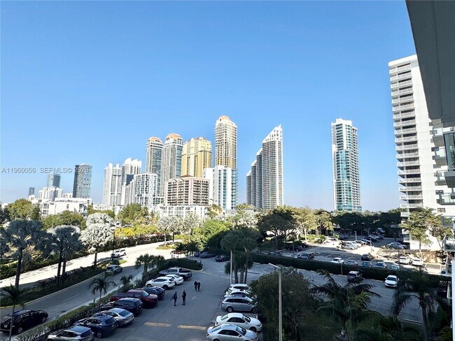 Building Photo - 230 174th St