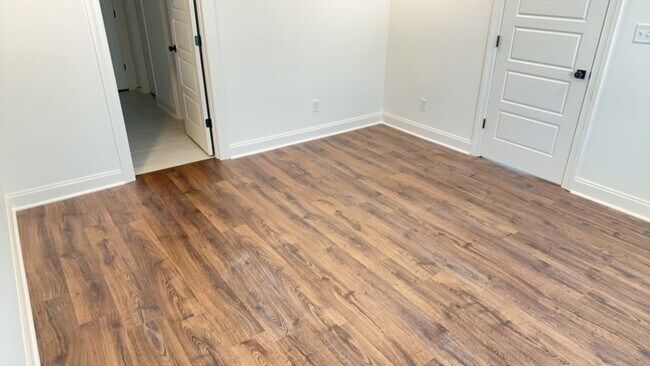 Building Photo - 507 Mdw Crst Cir