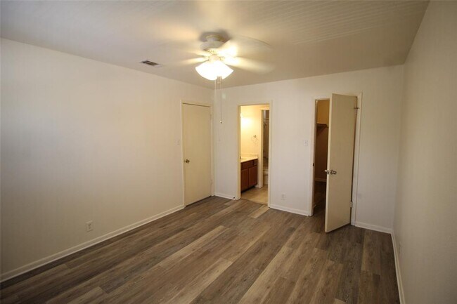 Building Photo - 5005 Cana Cove