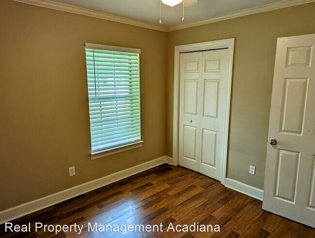 Building Photo - 4 br, 2 bath House - 211 Sundown Ln.