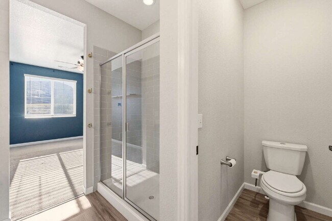 Building Photo - Modern 3-Bed 2-Bath Home in Cherry Creek School District!