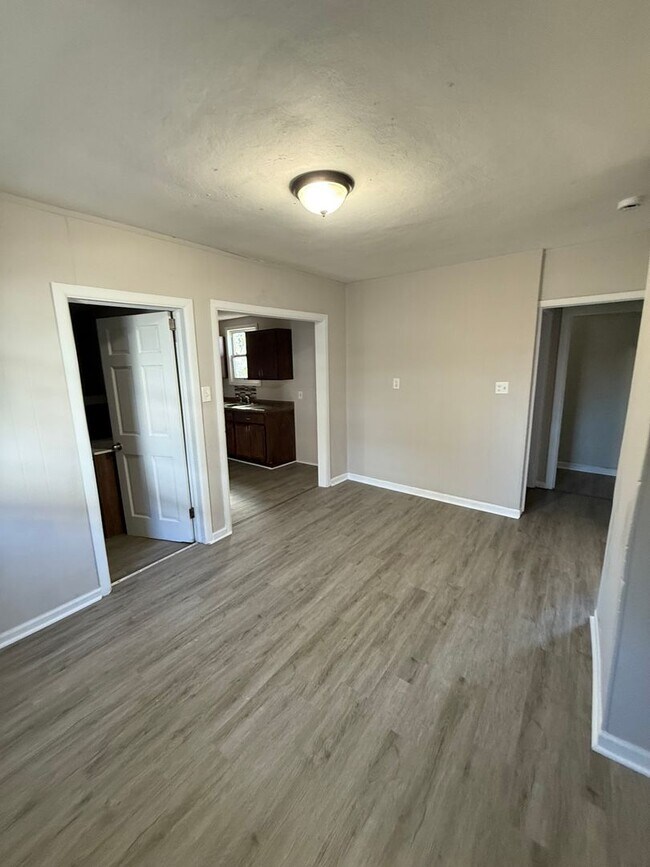 Building Photo - SECTION 8 and EDEN Accepted!! Your Newly R...