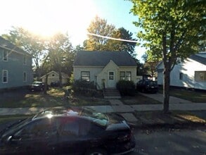 Building Photo - Click the “Apply Now” button or email wapmrentals@gmail.com for a prompt response.