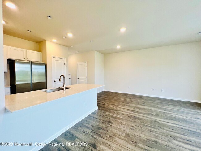 Building Photo - 38 Nelsons Way