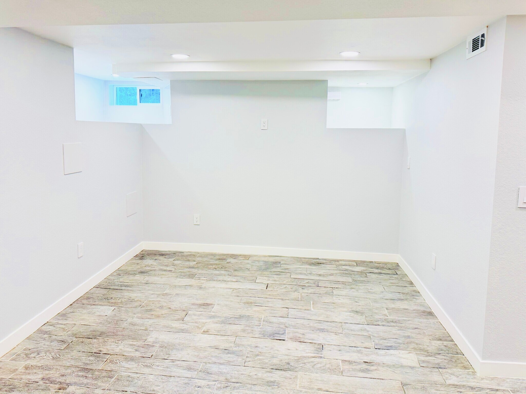 Building Photo - 1107 N Downing St