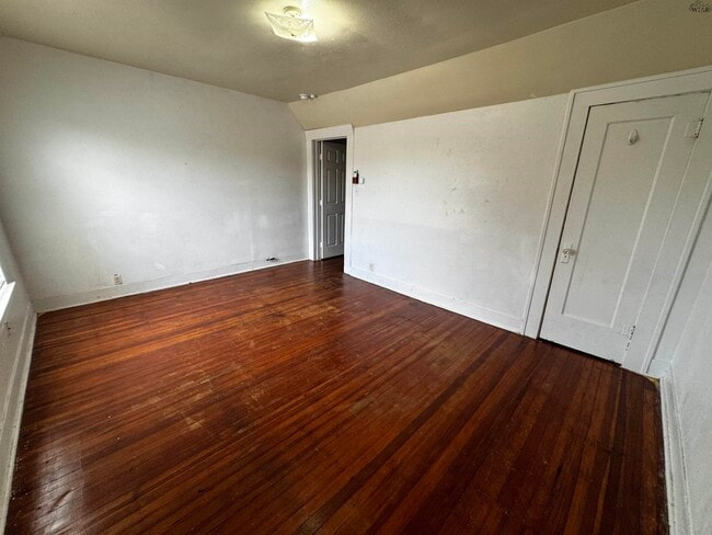Building Photo - 2906 9th St