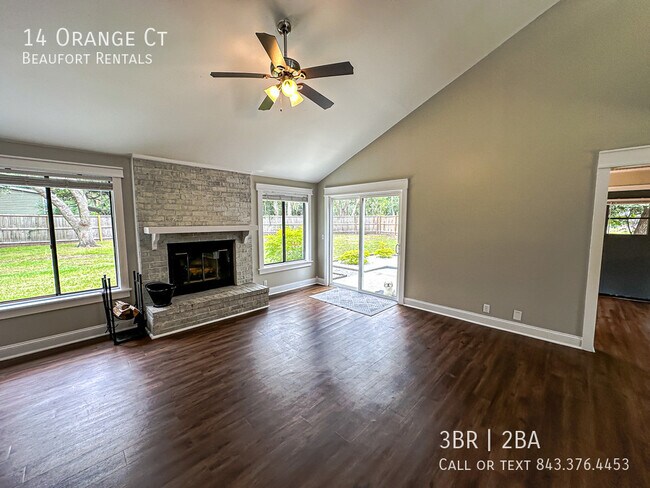 Building Photo - 14 Orange Ct