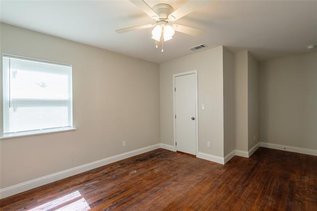 Building Photo - 2114 Harlandale Ave