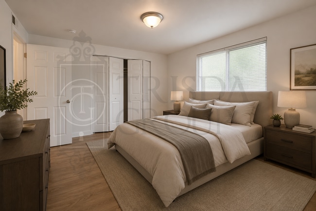 Building Photo - Avail Sept 1st: 2BR Apt in Crafton, 1 Off Street Parking, AC, W/D included, Quartz Countertops, D...