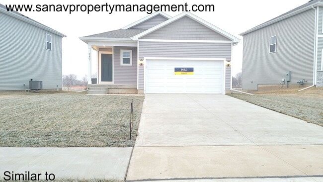 Building Photo - Spacious Single-Family Ranch with Finished Basement in West Des Moines – Now Just $1995 (Was $2095)!