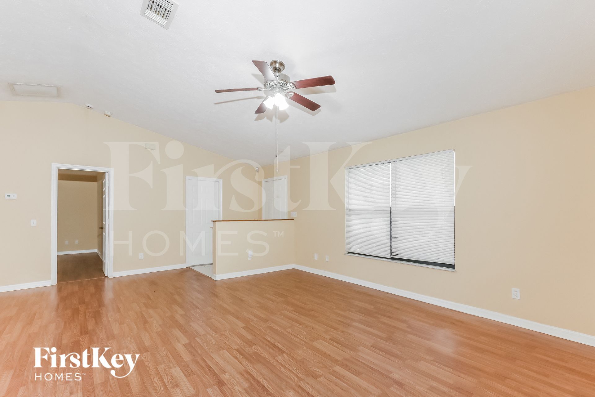 Building Photo - 2078 SW Idaho Ln