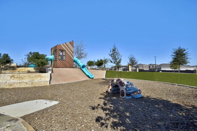 Building Photo - Spacious 4-Bedroom Rental in Trails at Culebra with Community Amenities