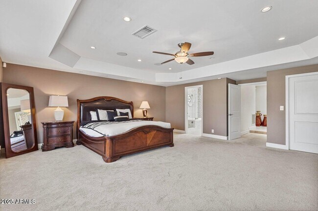 Building Photo - 10626 N Indian Wells Dr