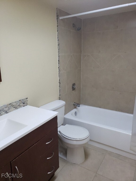 Building Photo - 405 SE Van Loon Terrace