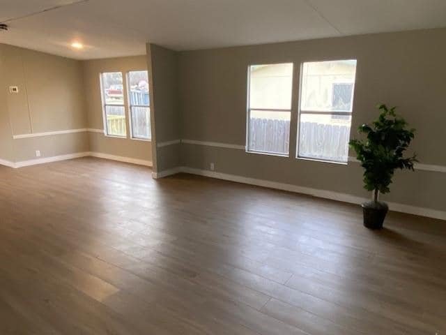 Building Photo - 21061 Pinetex St