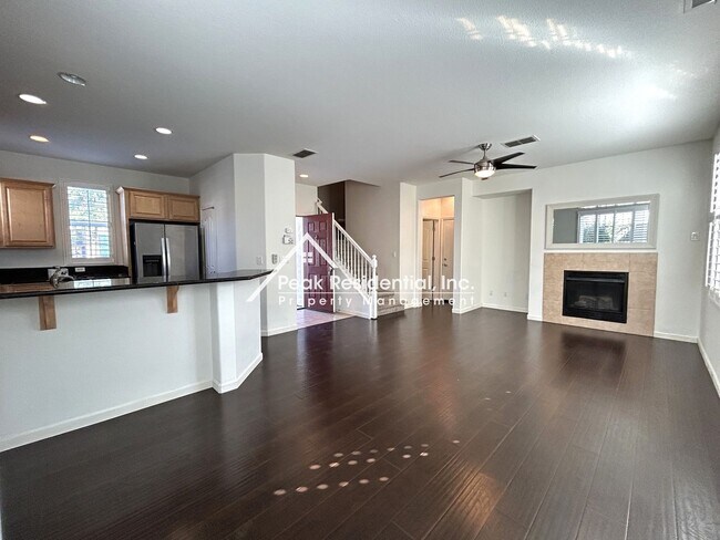 Building Photo - 9196 Cortina Cir