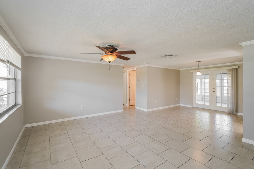 Building Photo - 7211 Moravian Dr